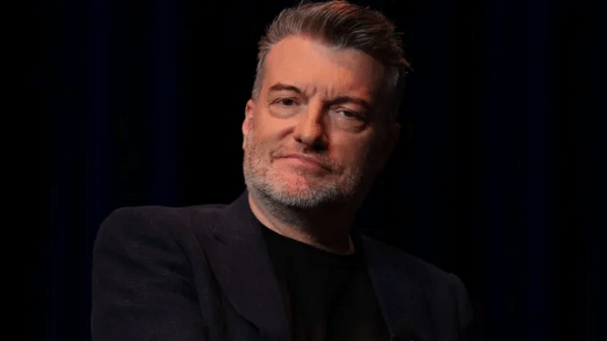 《黑鏡》大腦Charlie Brooker：卡牌肉鴿《小丑牌》成創(chuàng)作新寵宣傳圖1