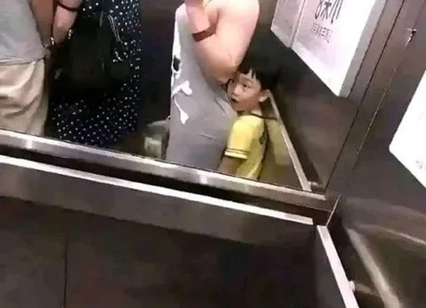 今日沙雕：一個(gè)小孩喜歡上了另外一個(gè)小孩，這算不算戀童癖宣傳圖38