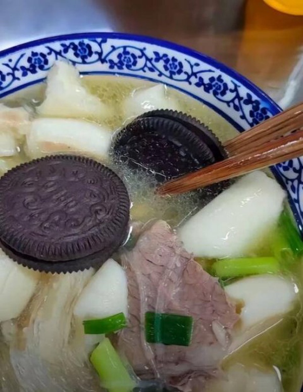 今日沙雕：“已經(jīng)救不活了”醫(yī)生在病人身上夾了塊肉品嘗后嘆氣道宣傳圖62