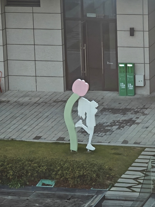今日沙雕：第一個喝牛奶的人，是如何區(qū)分牛尿和牛奶的宣傳圖30