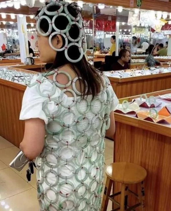 今日沙雕：向AI求婚會(huì)需要給多少GB彩禮？宣傳圖85
