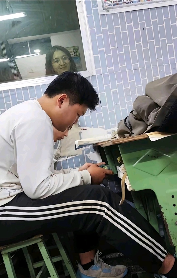 今日沙雕：男法官判女被告有罪，算不算違背婦女意愿？宣傳圖44